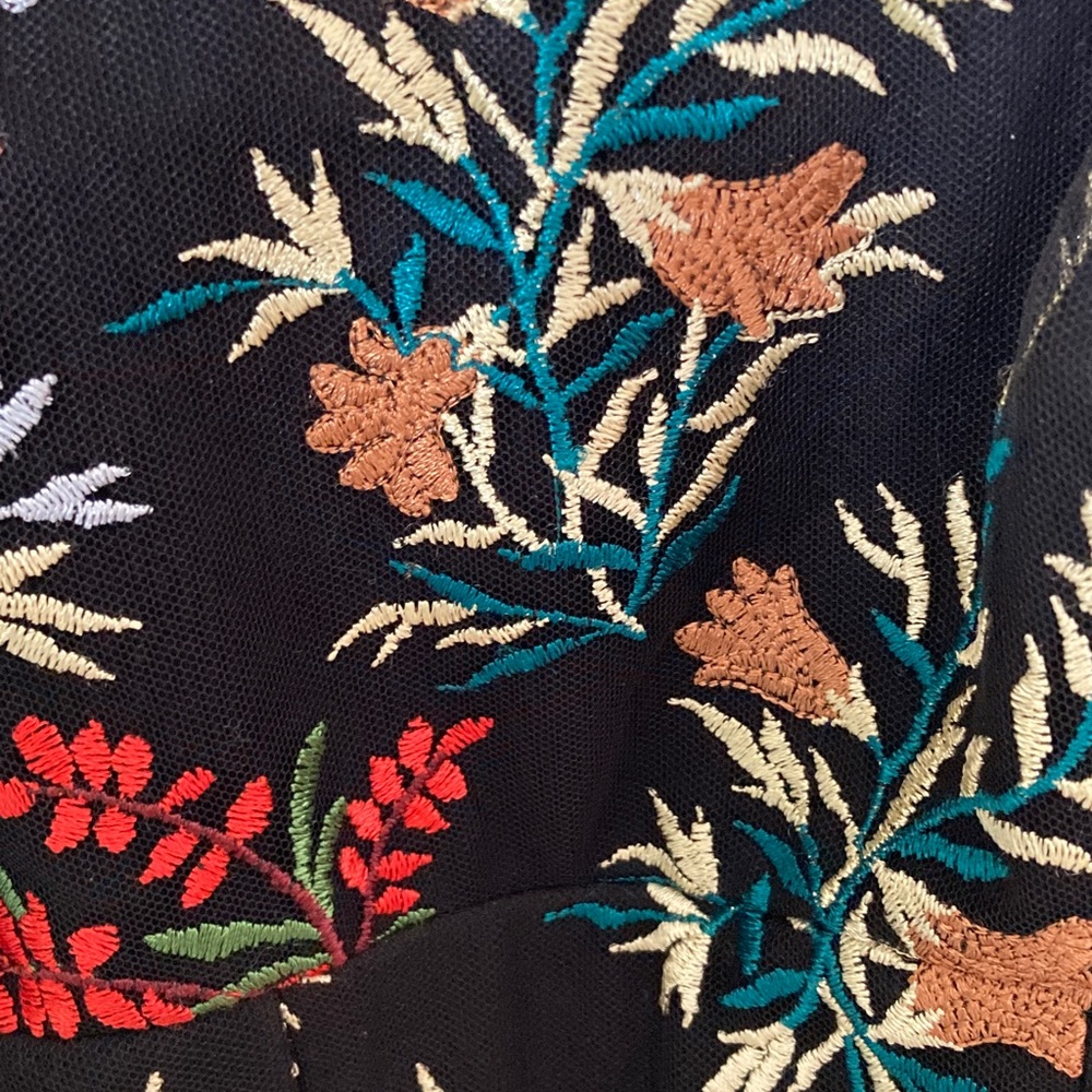 Urban Outfitters Black Floral Embroidered Mini Dress - Picture 4 of 10